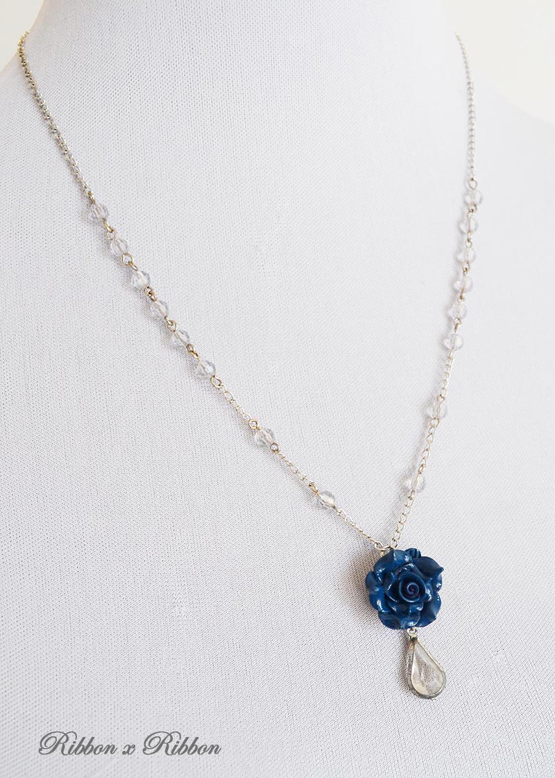 EGL Fashion Rose series necklace blue I 2