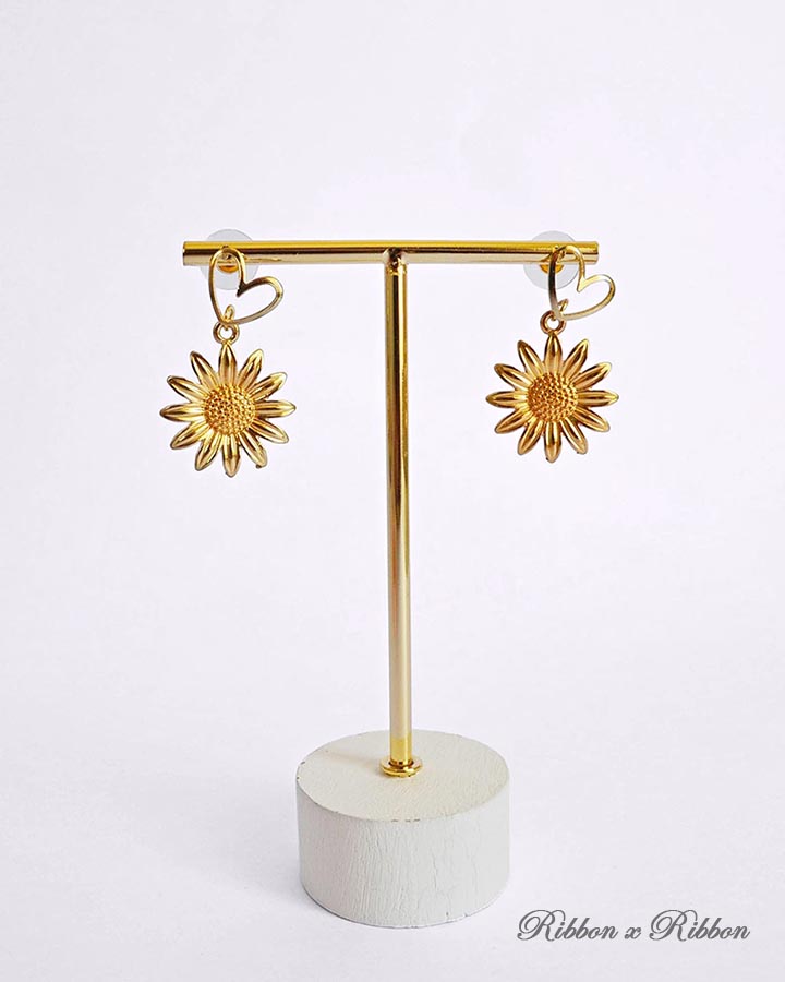 Daisy Earrings