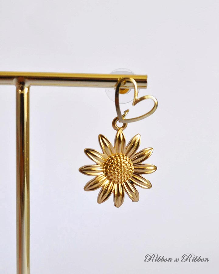 Daisy Earrings