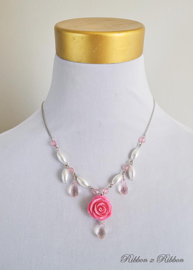 Rose series necklace bright pink color I