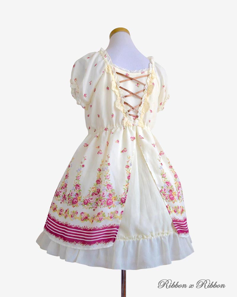 Axes Femme Dress