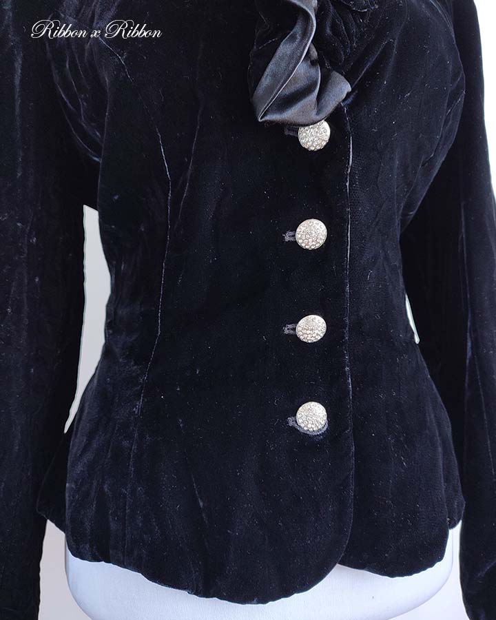 Gothic Velvet Jacket Kay Unger