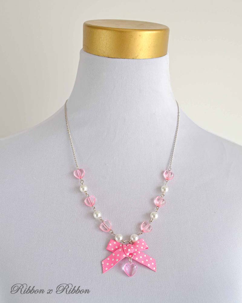 Pearl Heart Necklace Pink